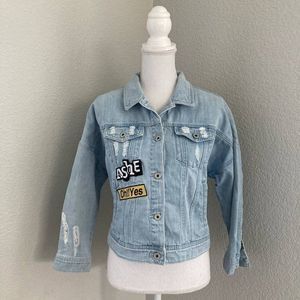 JasonWood Patchwork Embroidered Distressed Jean Jacket Size Medium